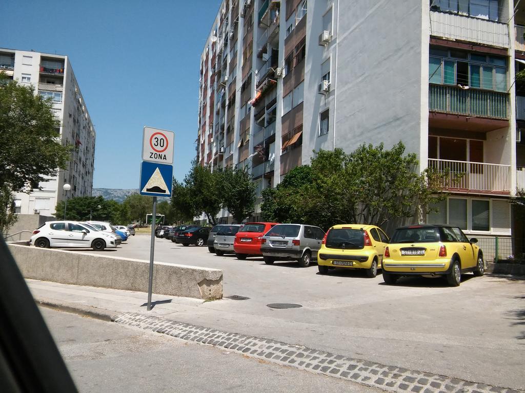 Apartments Plokite Spalato Esterno foto